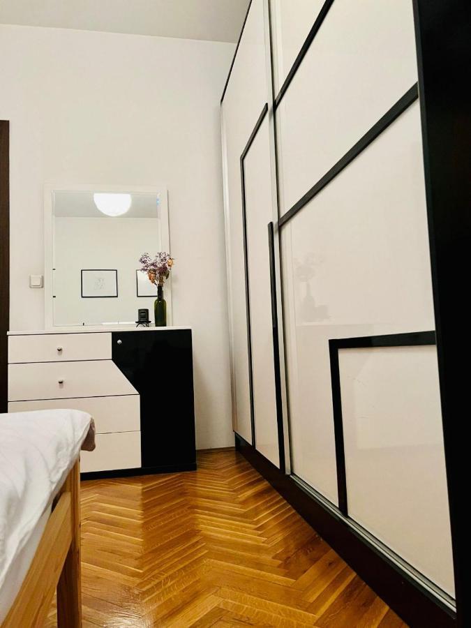 My Home In Prishtina - Spacious & Cozy 2Br Apartment With Balcony Приштина Экстерьер фото